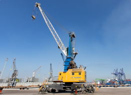 LIEBHERR LHM 150 Mobile Crane (1)